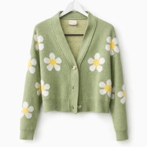 Green Daisy Pattern Cardigan
